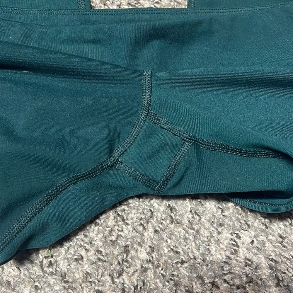 Old Navy Leggings - Picture 4 of 10
